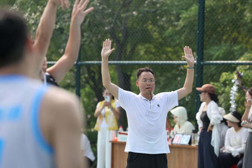 com, 也前来观战, bt